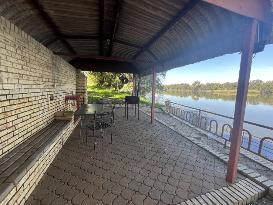 27 Bedroom Property for Sale in Potchefstroom Rural North West